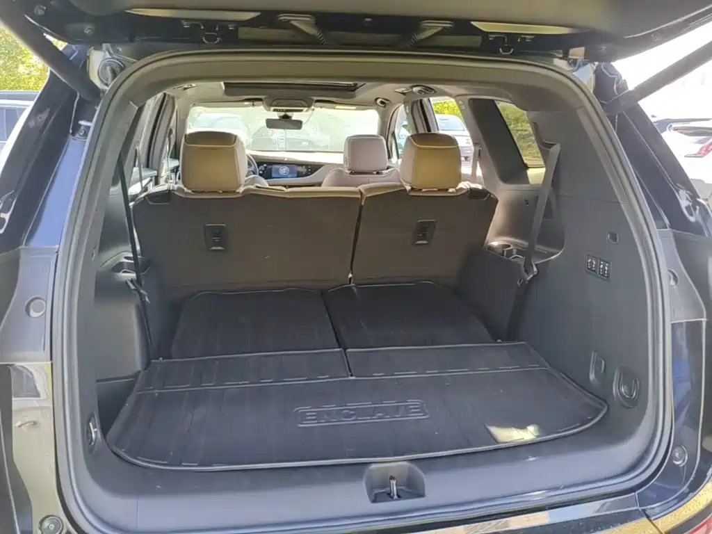Buick Enclave 2023 2022 652T 4WD Exclusive Flagship 7-Seater