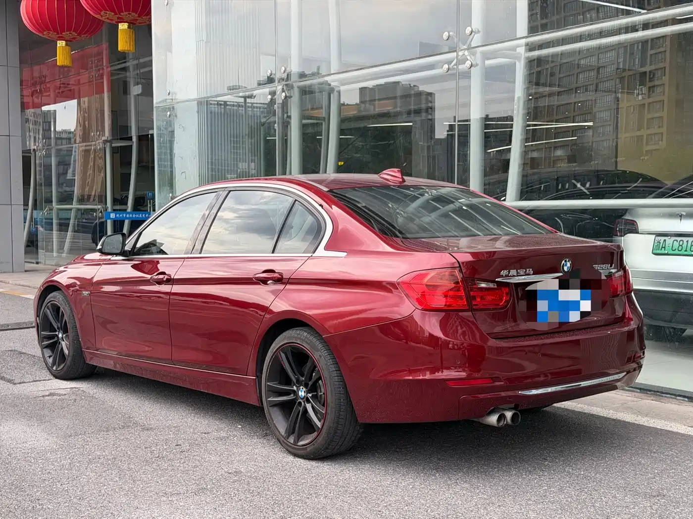 Фото 8 - BMW 3 Series