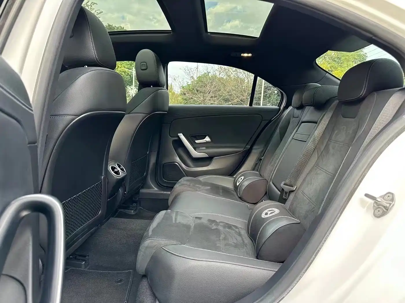 Mercedes-Benz A-Class 2020 A 200 L Sport Sedan фото 6