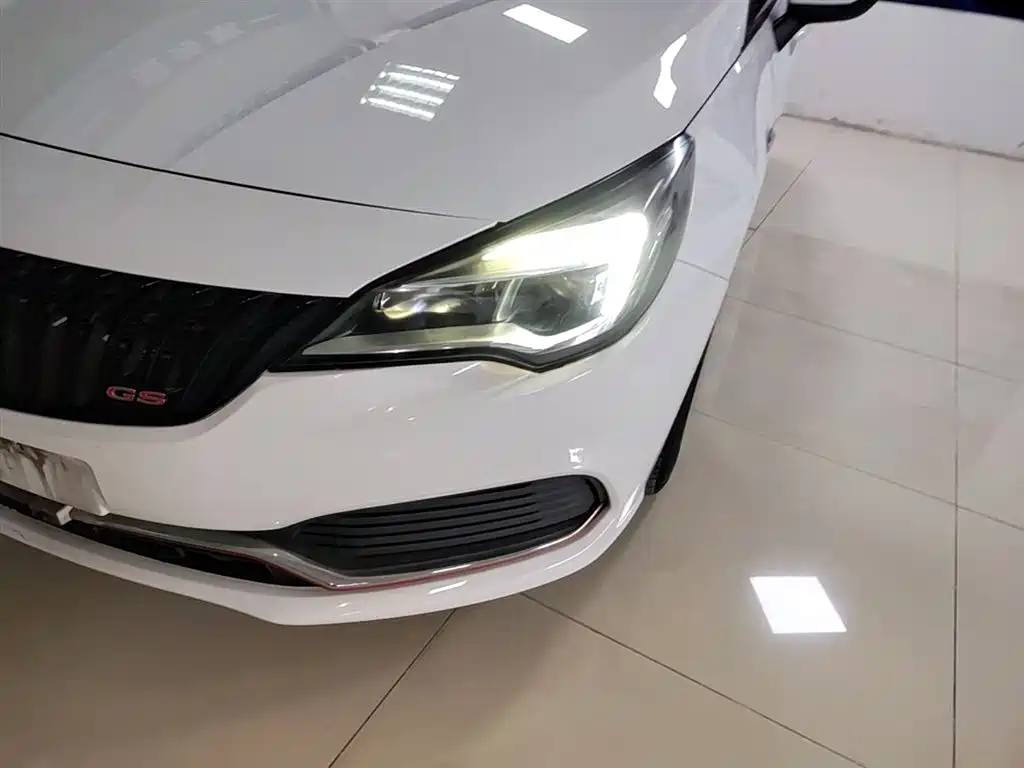 Buick Verano 2016 Hatchback GS 20T DCT Luxury Sport фото 24