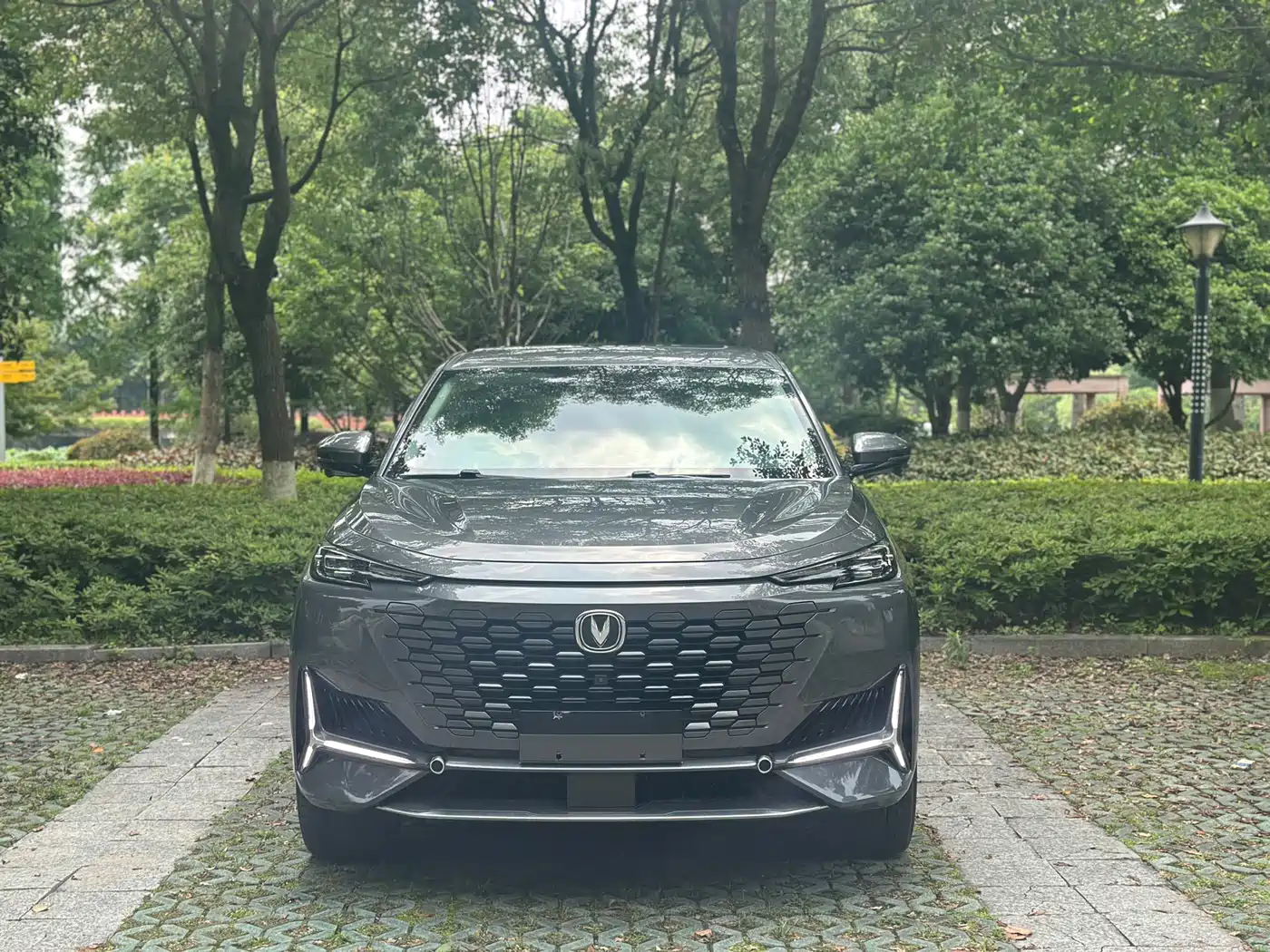 CHANGAN UNI-K