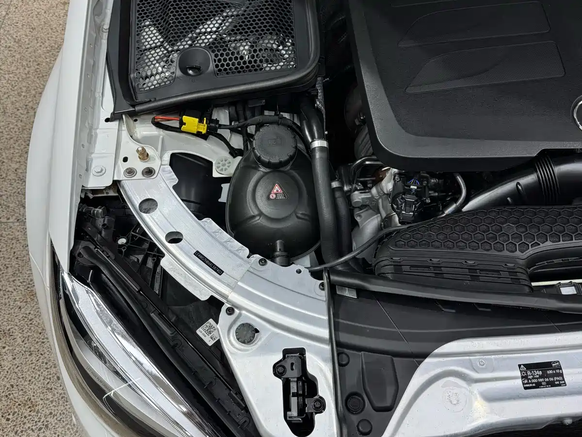 Mercedes-Benz C-Class 2019 Facelift C 260 L Sport фото 40