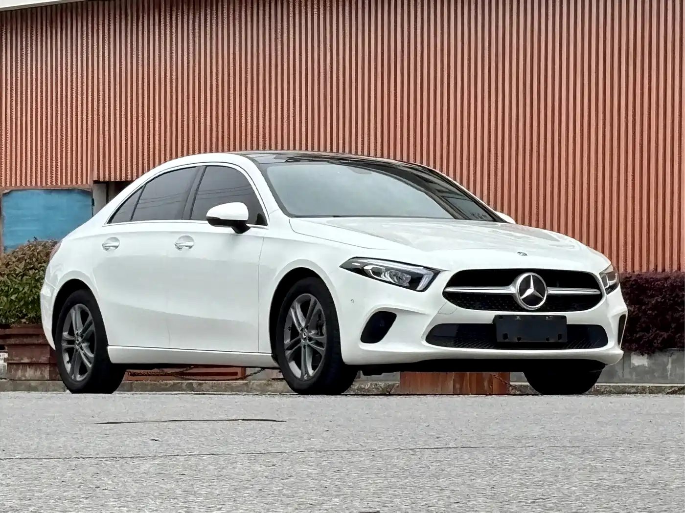 Mercedes-Benz A-Class 2020 A 200 L фото 3
