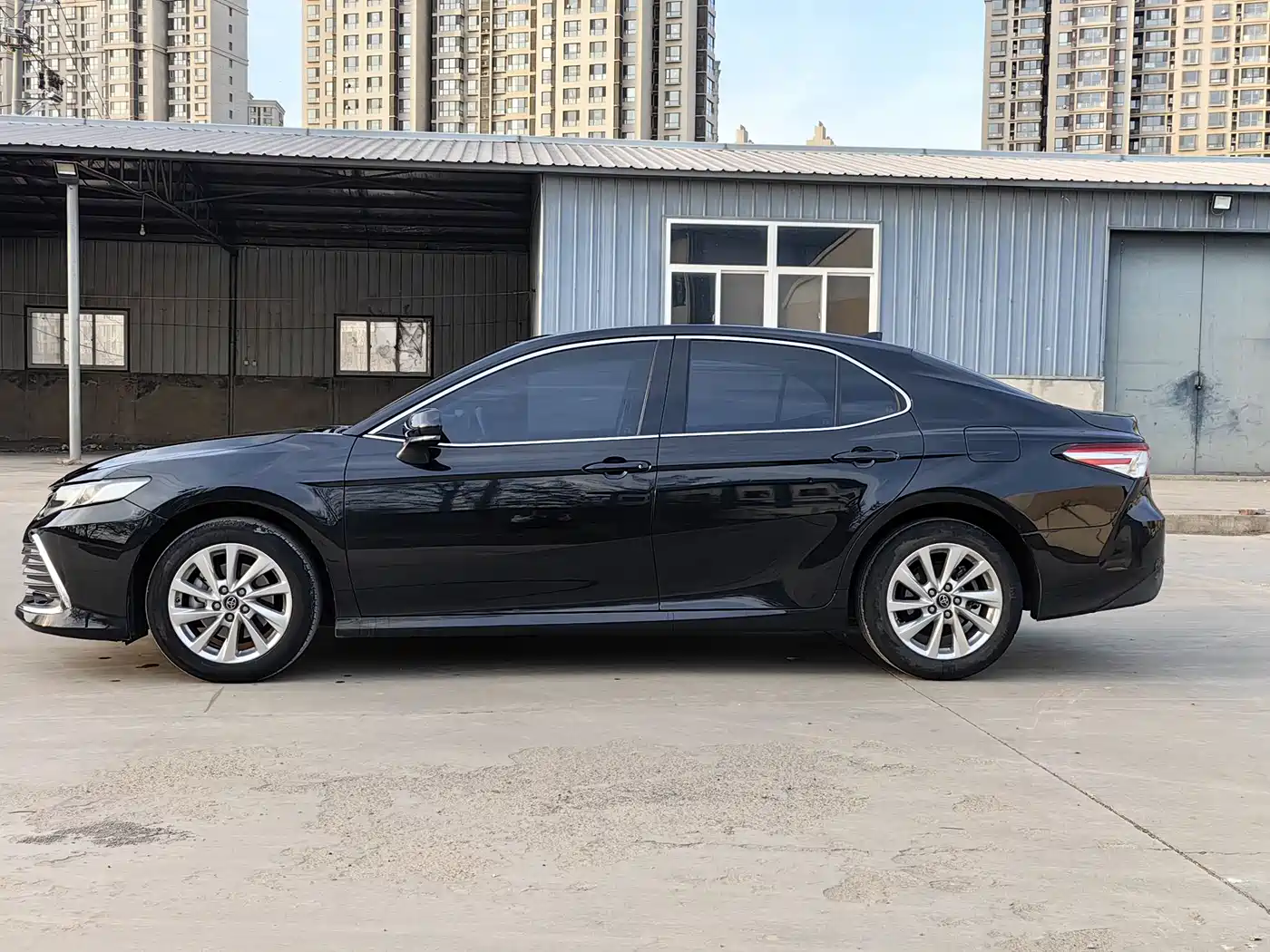 Toyota Camry 2022 2.0GVP Leading Edition фото 4