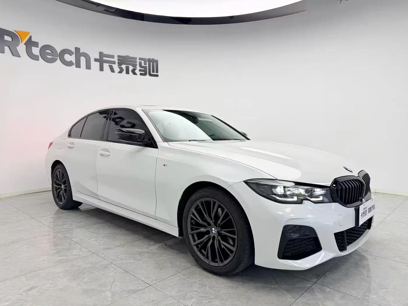 BMW 3 Series 2022 325i M Sport Shadow Edition фото 3