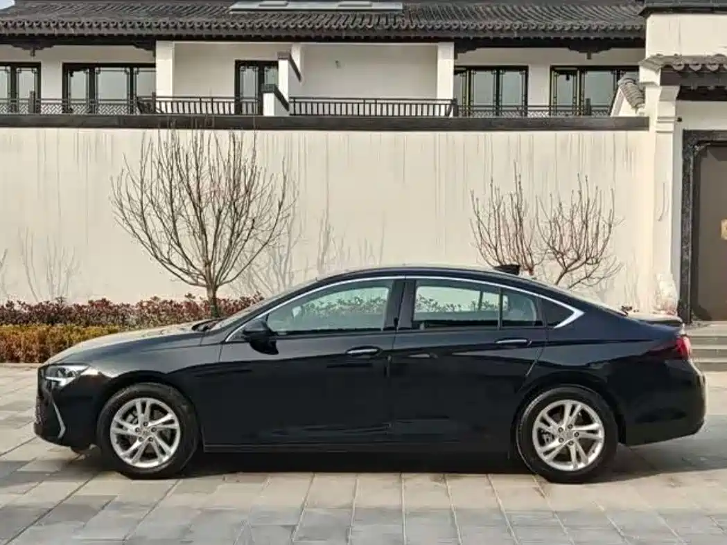Buick Regal 2024 25T Ultra Comfort Edition фото 6