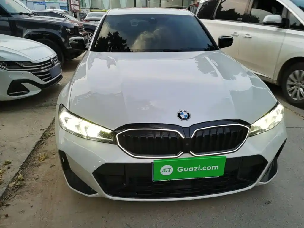 صورة 3 - BMW 3 Series