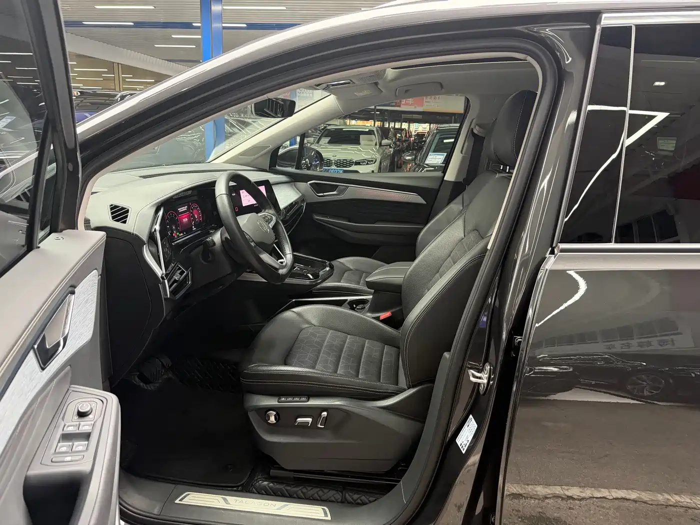 Volkswagen Talagon 2021 380TSI 4WD Luxury Premium Edition Pro фото 6