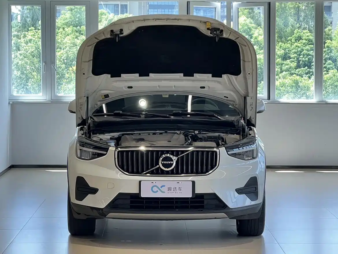 Volvo XC40 2024 2024 B3 Smart Elite Luxury Edition