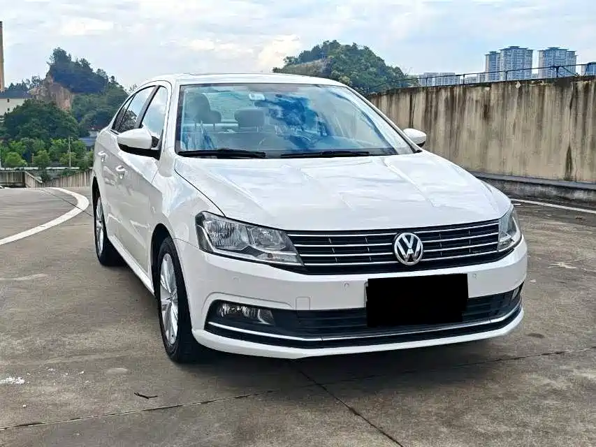 Volkswagen Lavida 2017 230TSI DSG Comfort Edition фото 3