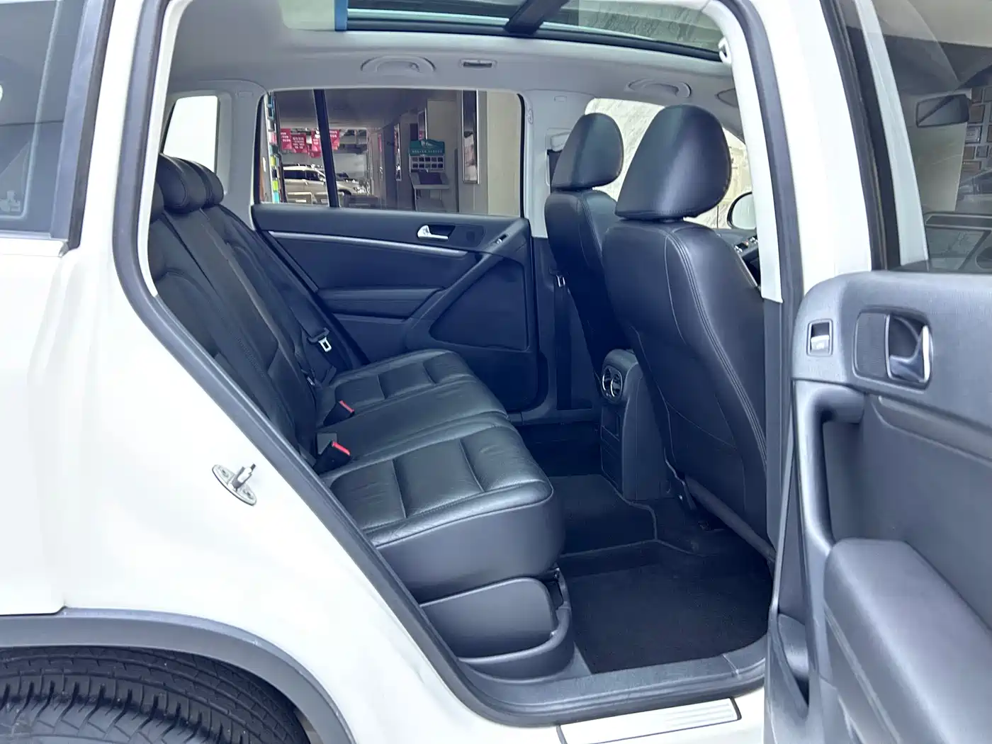 Volkswagen Tiguan 2013 1.8TSI Auto 4WD Luxury фото 11