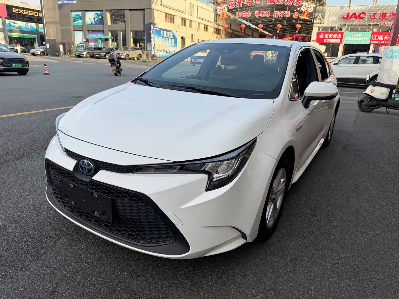 Toyota Levin 2022 Dual Engine 1.8H E-CVT Leading Edition