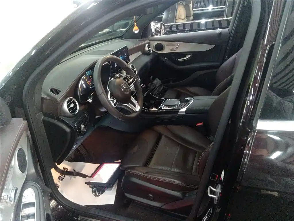 Mercedes-Benz GLC 2022 Facelift GLC 260 L 4MATIC Dynamic фото 11