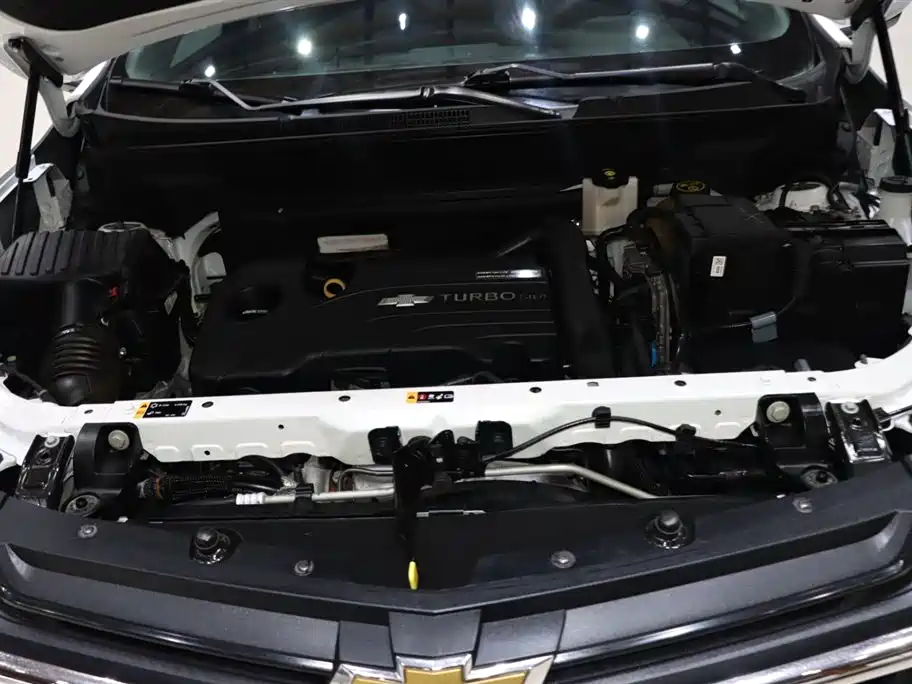 Chevrolet Equinox 2019 535T Auto Frontier Edition China V фото 20