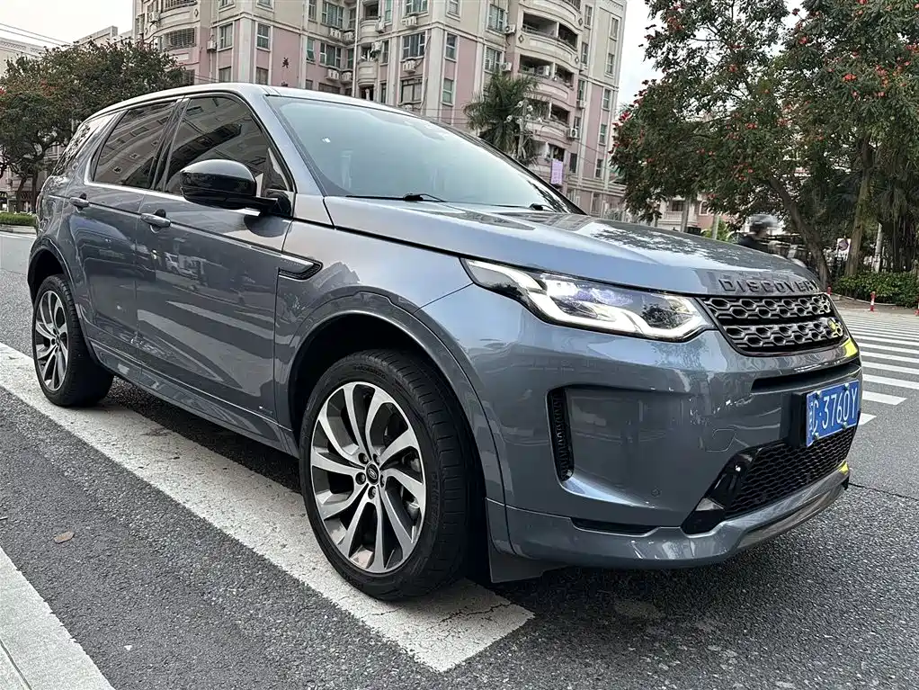 Land Rover Discovery Sport 2021 249PS R-Dynamic SE Performance Technology Edition 5-seater фото 3
