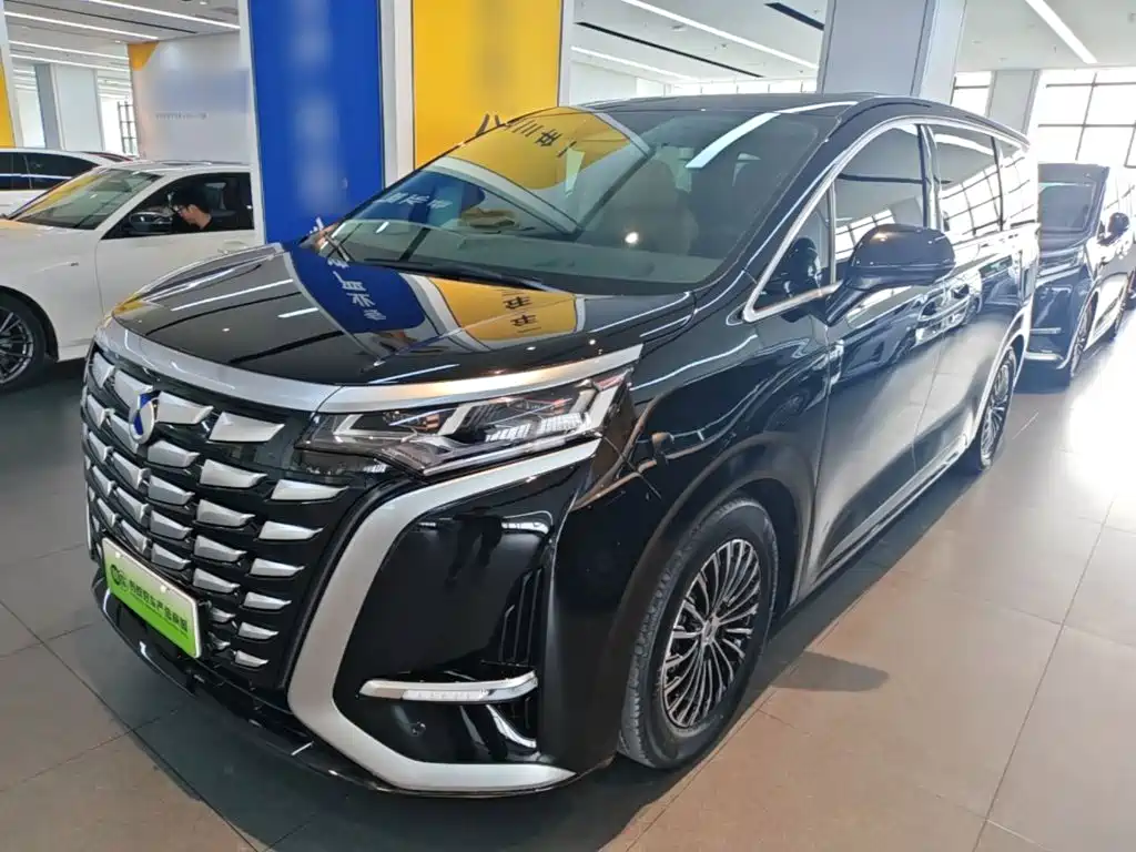 Denza D9 2024 DM-i 980 AWD Prestige