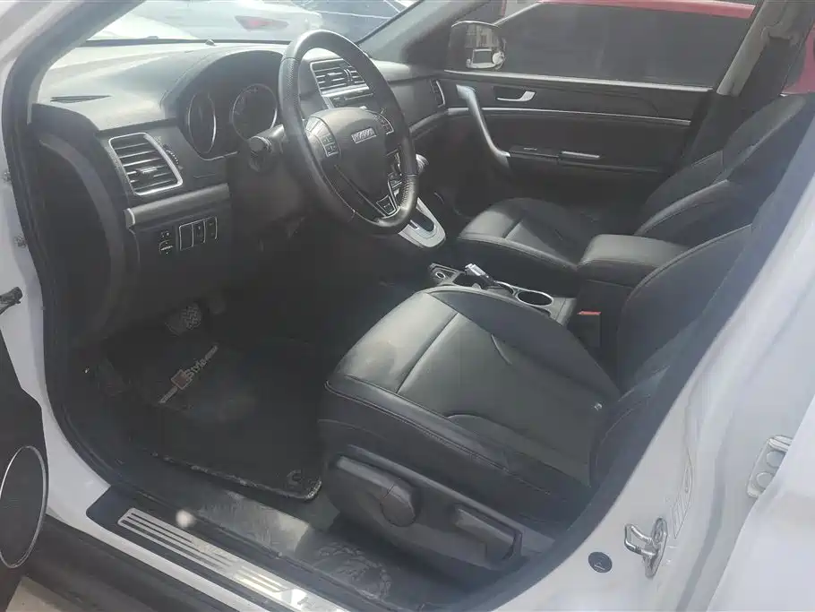 Haval M6 2018 1.5T DCT 2WD Elite фото 9
