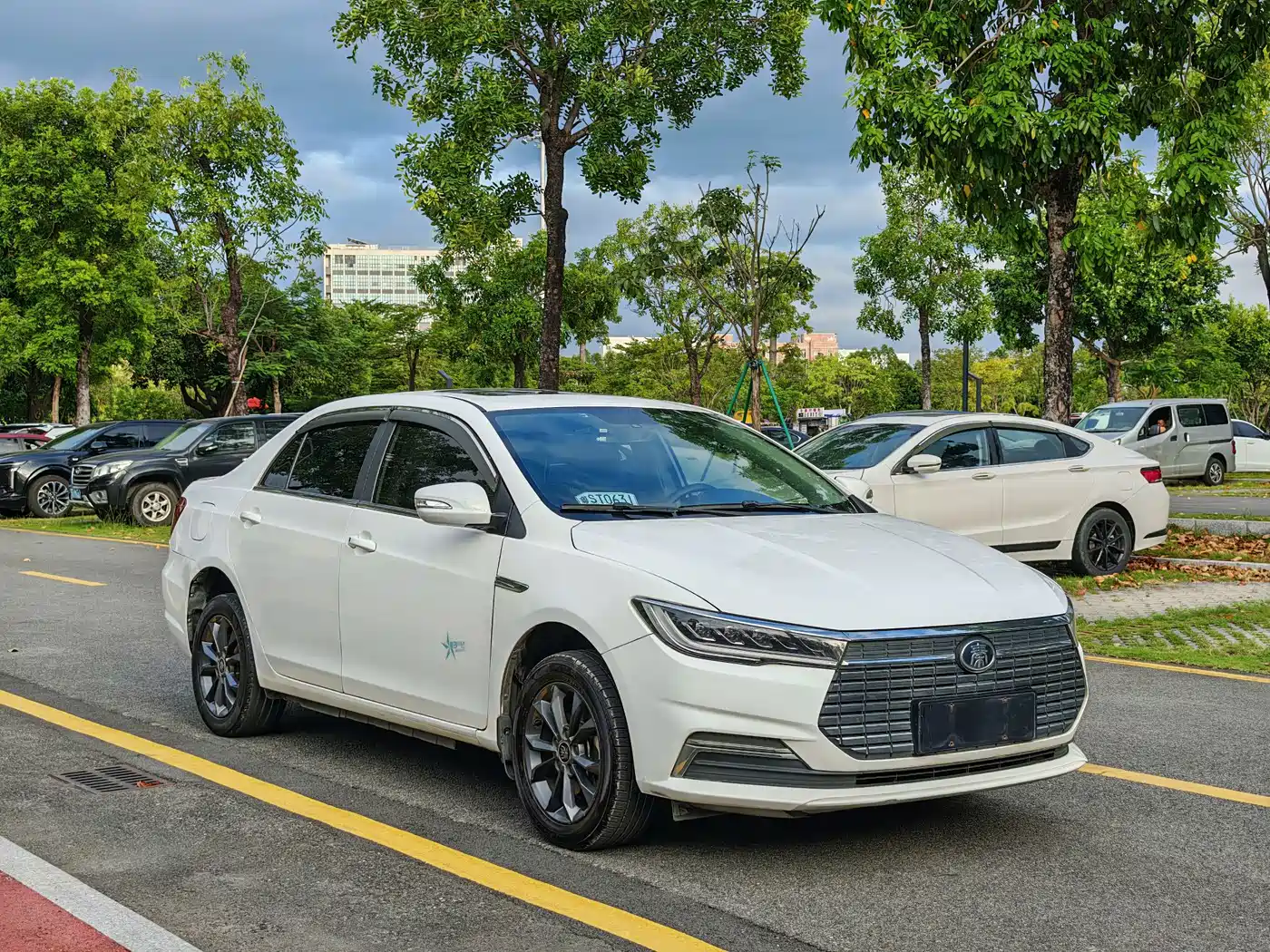 BYD Qin New Energy 2020 2019 Travel Edition
