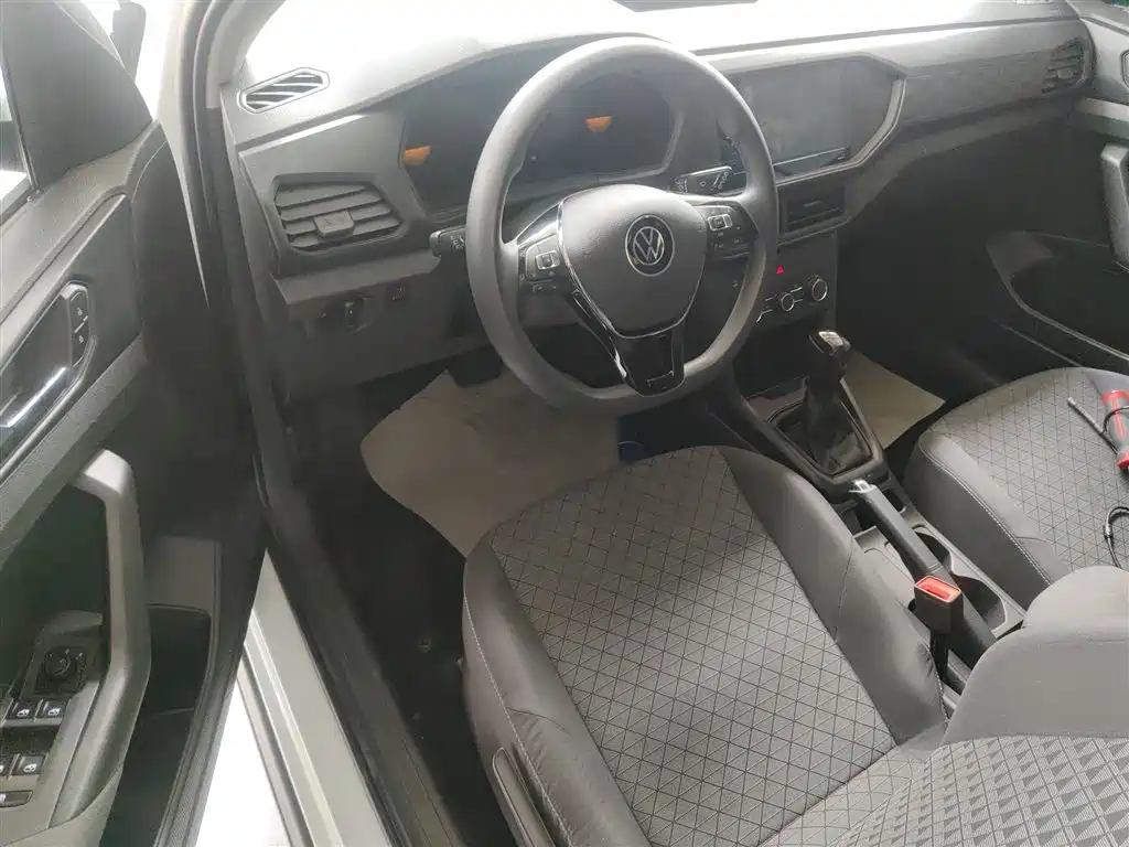 VOLKSWAGEN TU KAI
