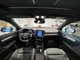 Photo 12 - Volvo XC40