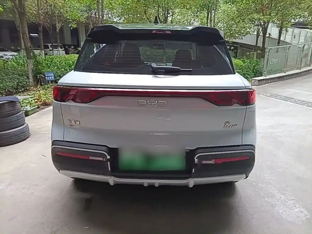 Photo 6 - BYD Yuan UP