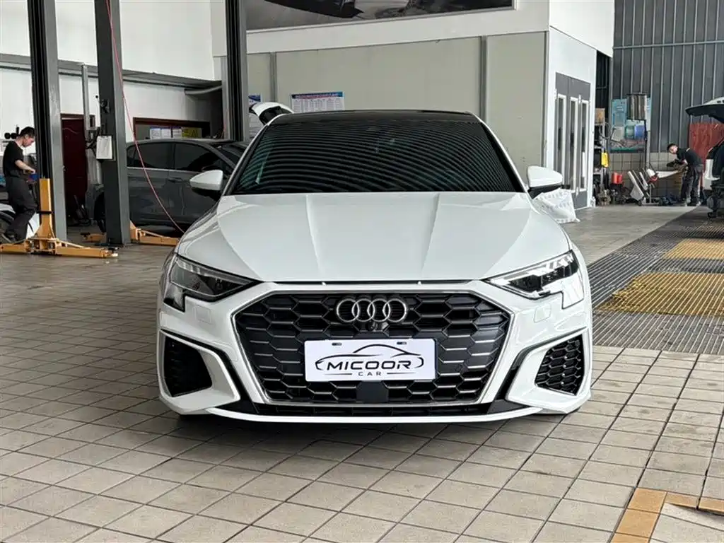 Audi A3 2023 Facelift A3L Limousine 35 TFSI Fashion Sport фото 2