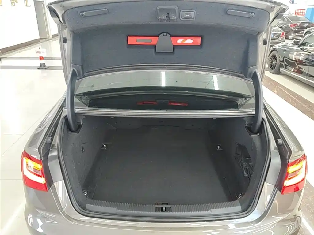 Audi A6L 2014 TFSI Comfort фото 19