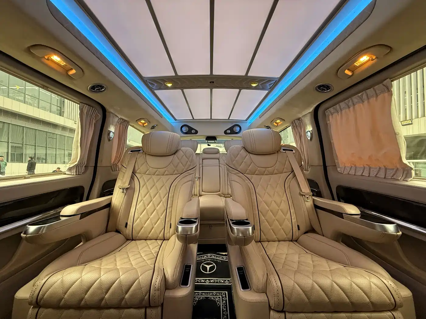 Mercedes-Benz Vito 2021 2.0T Business Edition 7-seater фото 15