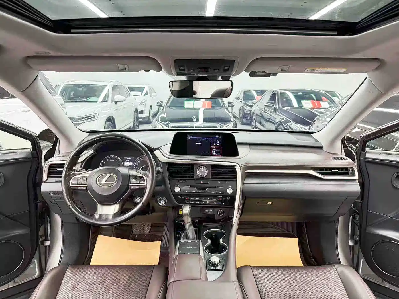 Lexus RX 2020 300 2WD Comfort Edition China VI фото 9