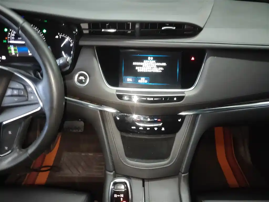 Cadillac XT5 2018 28E AWD Technology Model фото 6