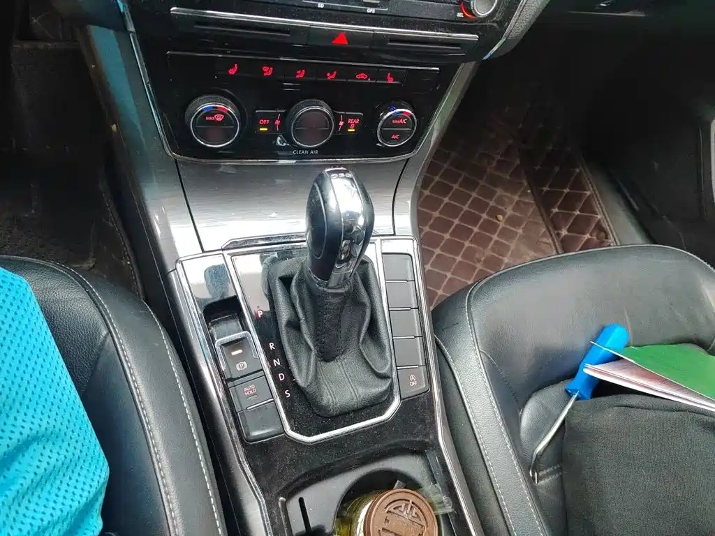 Photo 7 - Volkswagen Passat