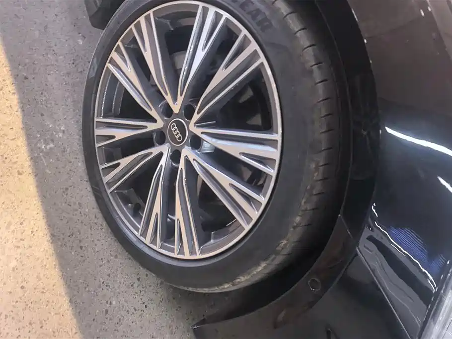 Audi A6L 2024 45 TFSI Premium Dynamic фото 6