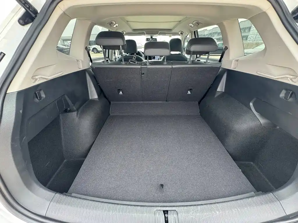 Volkswagen Tiguan, миниатюра 16