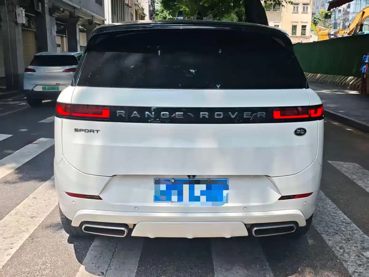 Land Rover Range Rover Sport 2023 400PS Dynamic HSE фото 8