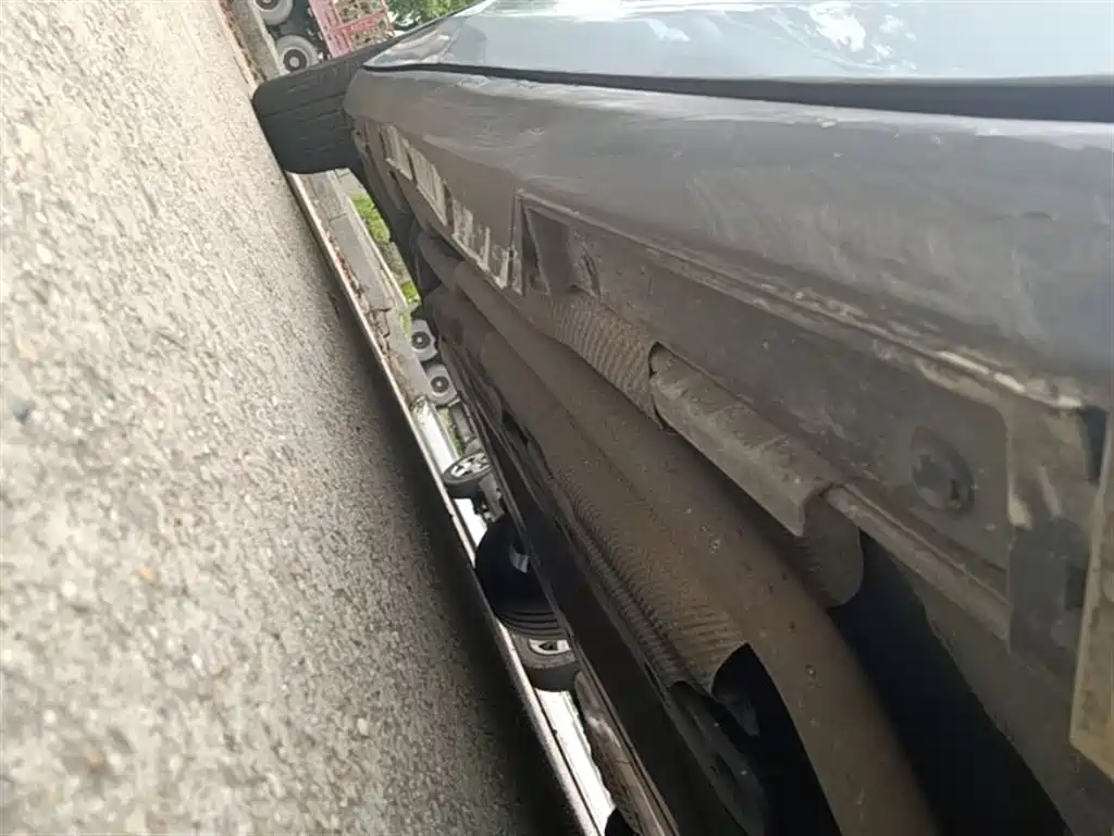 BYD Qin L 2024 DM-i 80KM Leading Edition фото 21