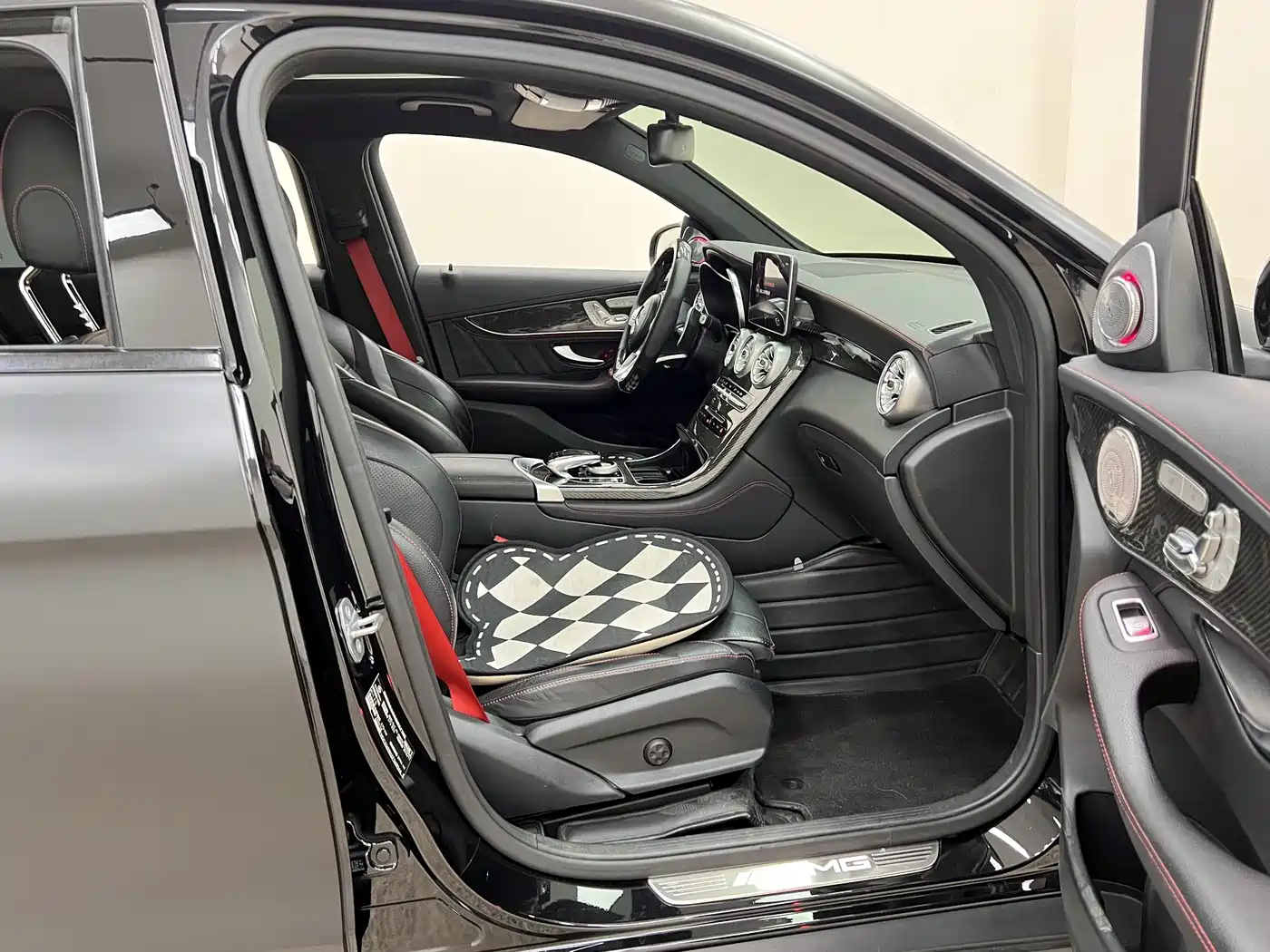 Mercedes-Benz GLC Coupe AMG 2017 AMG GLC 43 4MATIC Coupe SUV фото 33