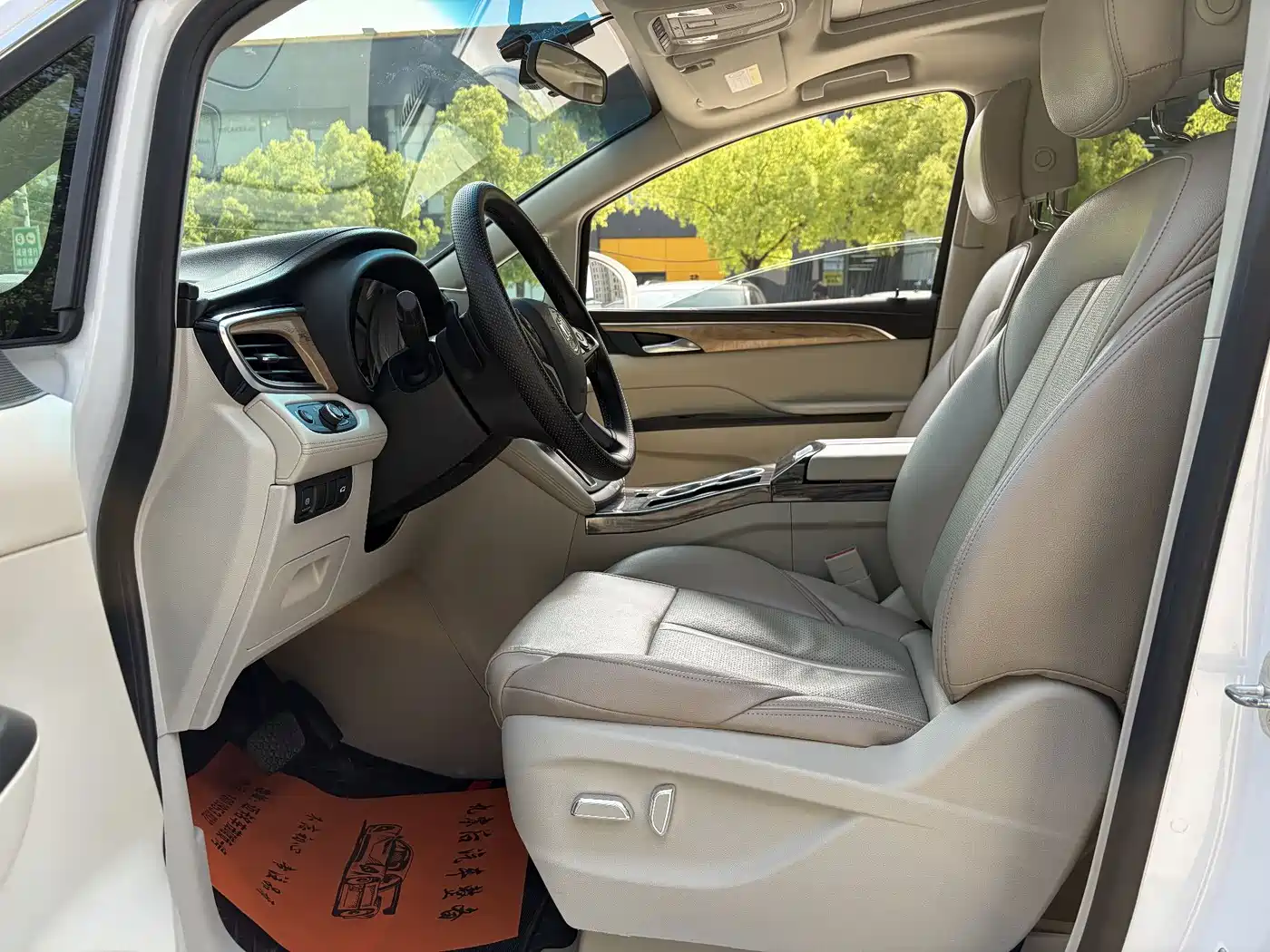 Buick GL8 2017 ES 28T Comfort Type China V фото 6