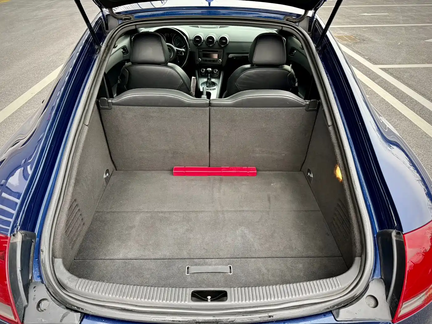 Audi TTS 2011 Model TTS Coupe 2.0TFSI quattro фото 13