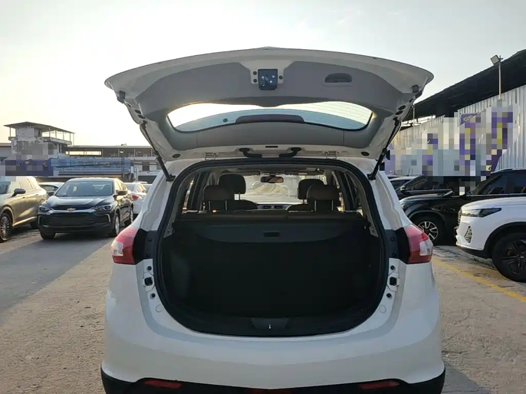 BAIC Weiwang S50 2018 2016 1.5T Manual Huandong Prestige
