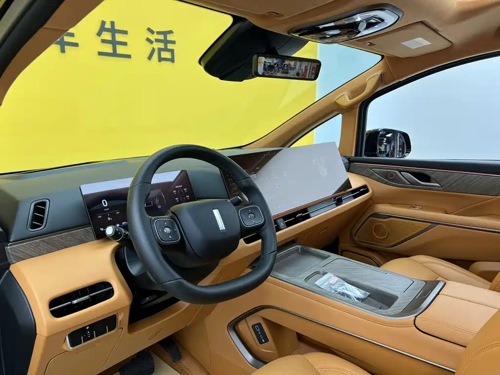 WEY Alpine 2025 2025 AWD Alpine 8