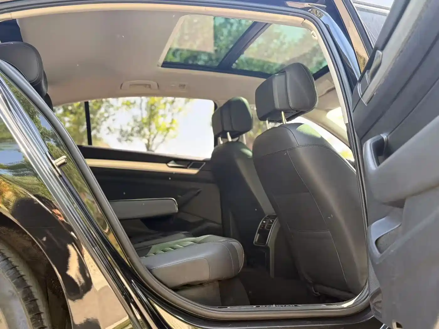 Volkswagen Magotan 2019 330TSI DSG Leading China V фото 7