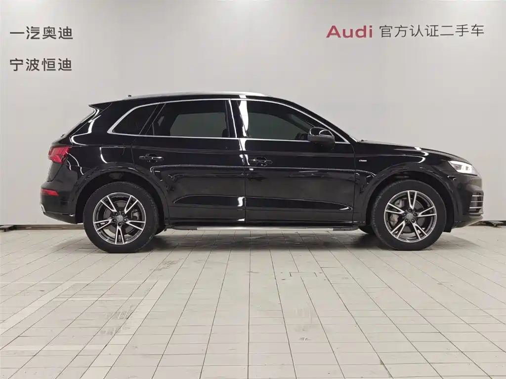 Audi Q5L 2018 40 TFSI Premium Fashion China VI фото 3