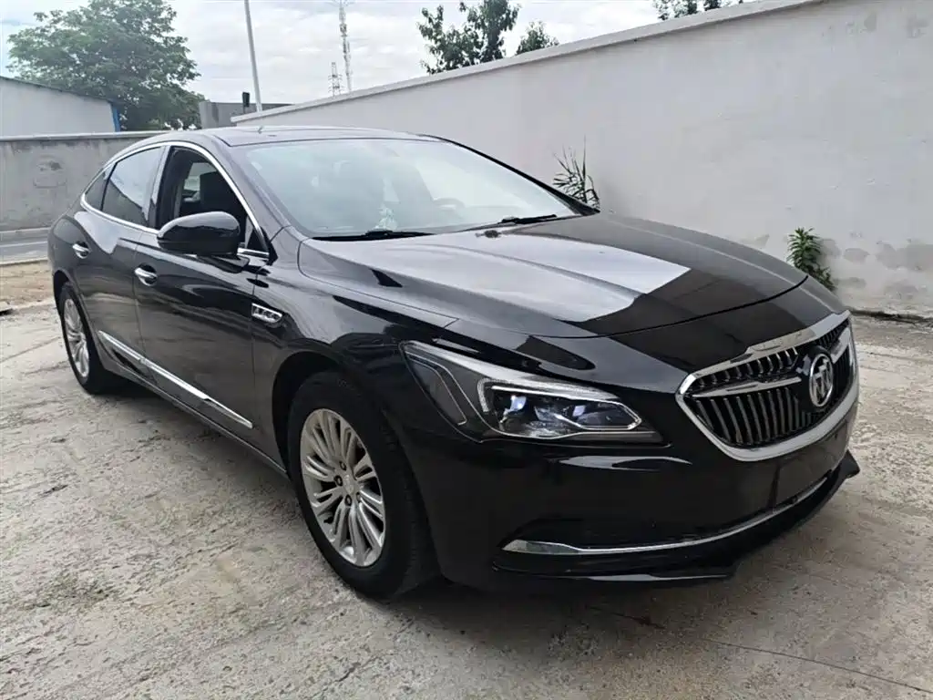 Buick LaCrosse 2018 Model 20T Elite Edition фото 4