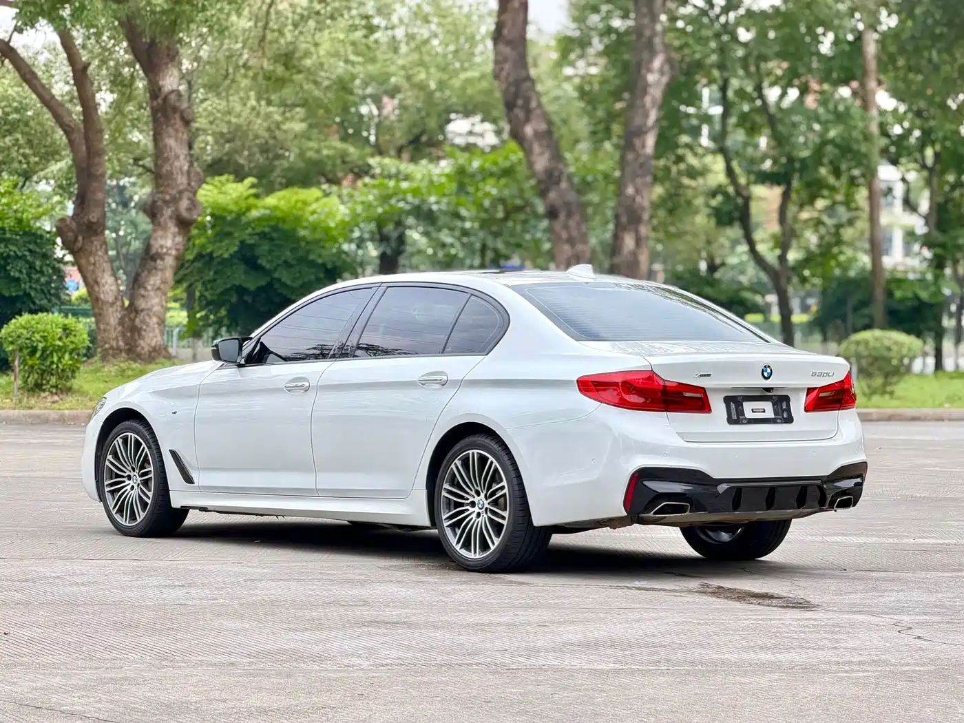 BMW 5 Series 2018 Facelift 530Li Exclusive M Sport Package фото 7