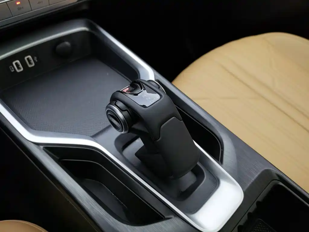 Haval H5 2023 2023 2.0T Automatic AWD Leading Elite Gasoline