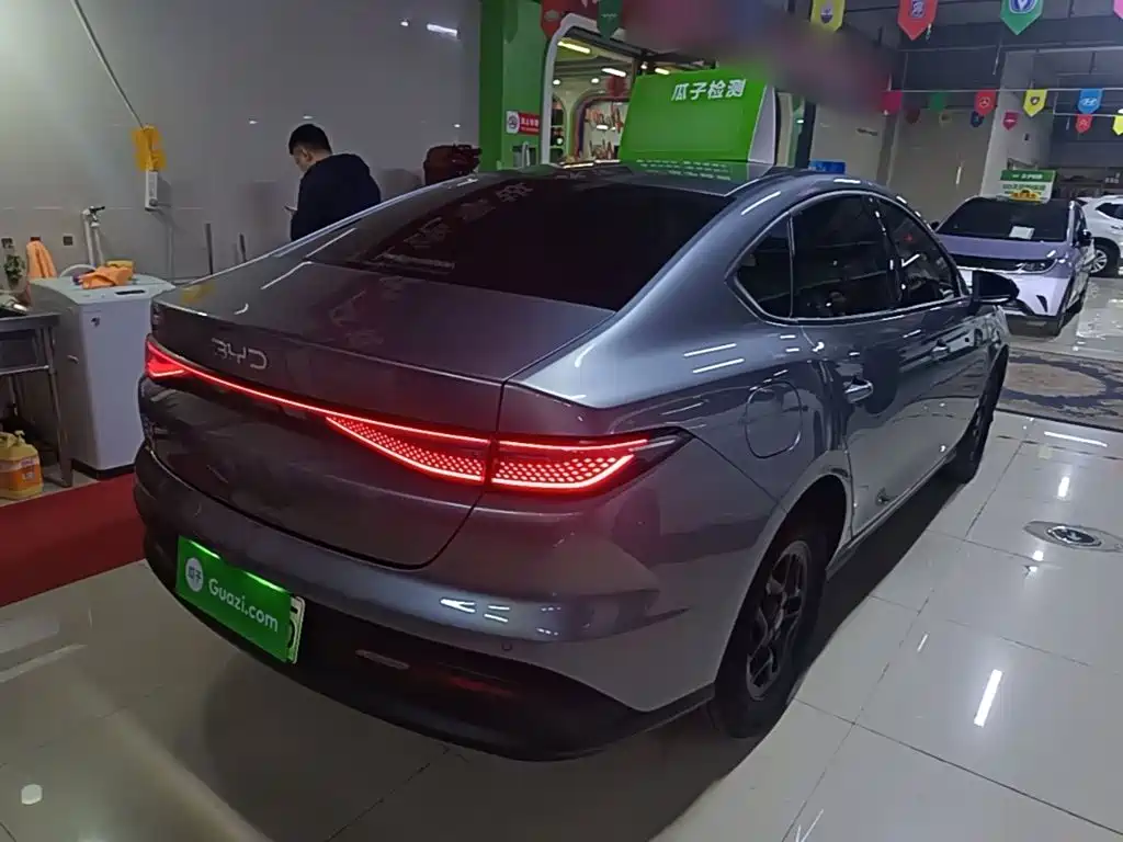 Фото 7 - BYD Seal 05