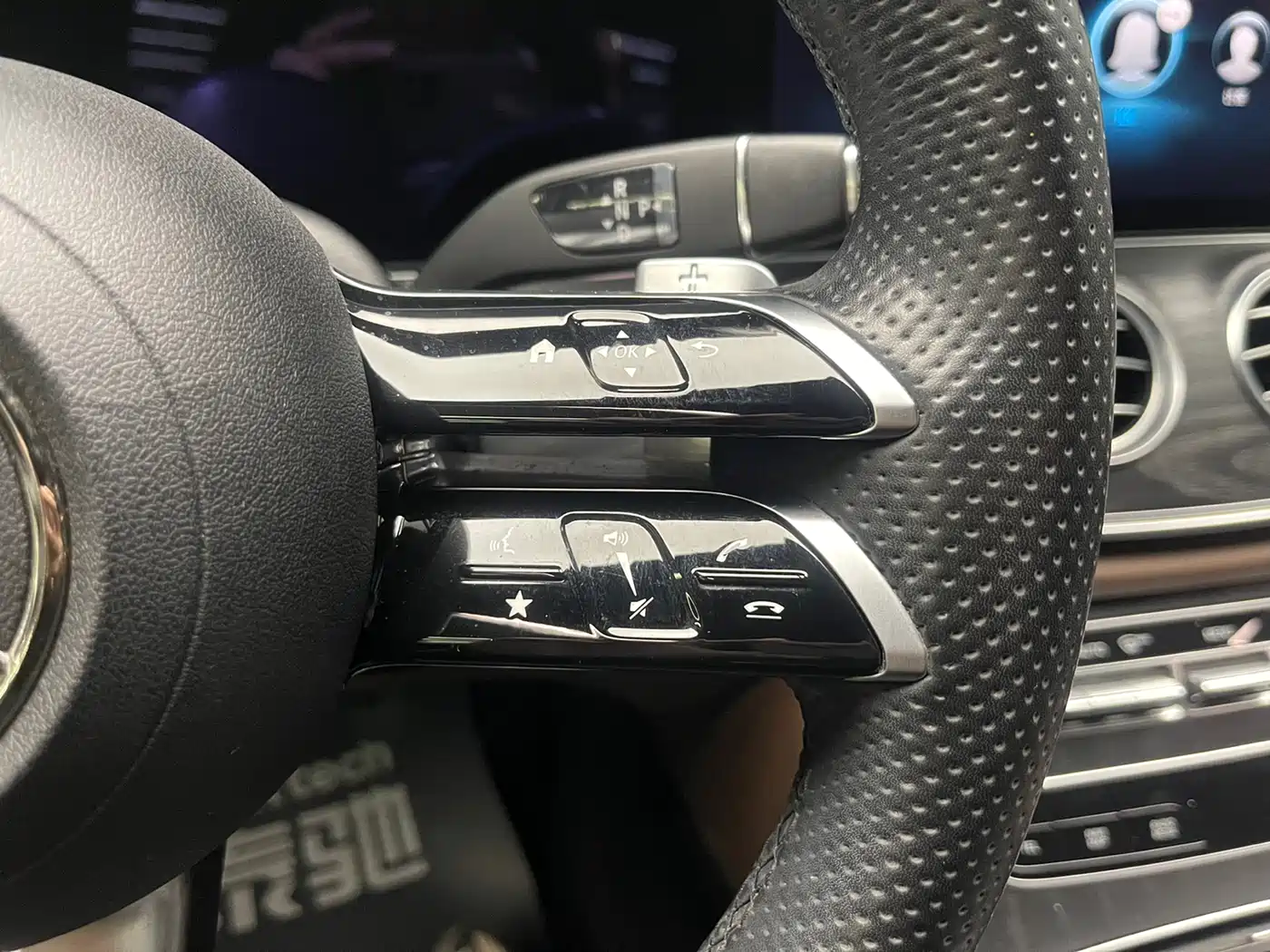 Mercedes-Benz E-Class 2023 E 260 L Sport фото 23