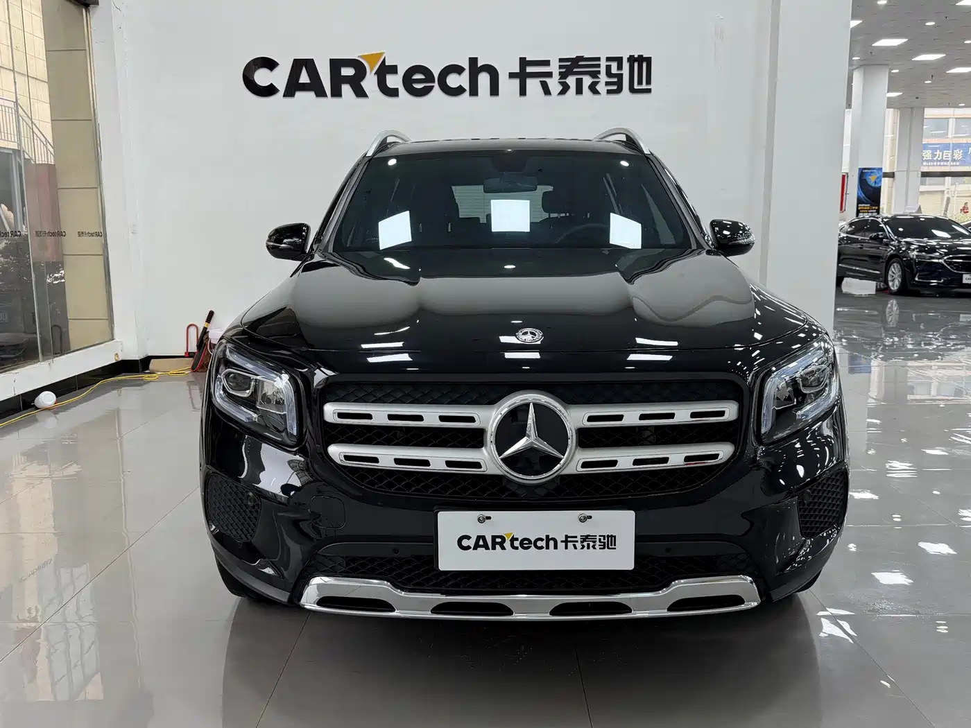 Mercedes-Benz GLB 2020 Facelift GLB 200 Dynamic фото 2