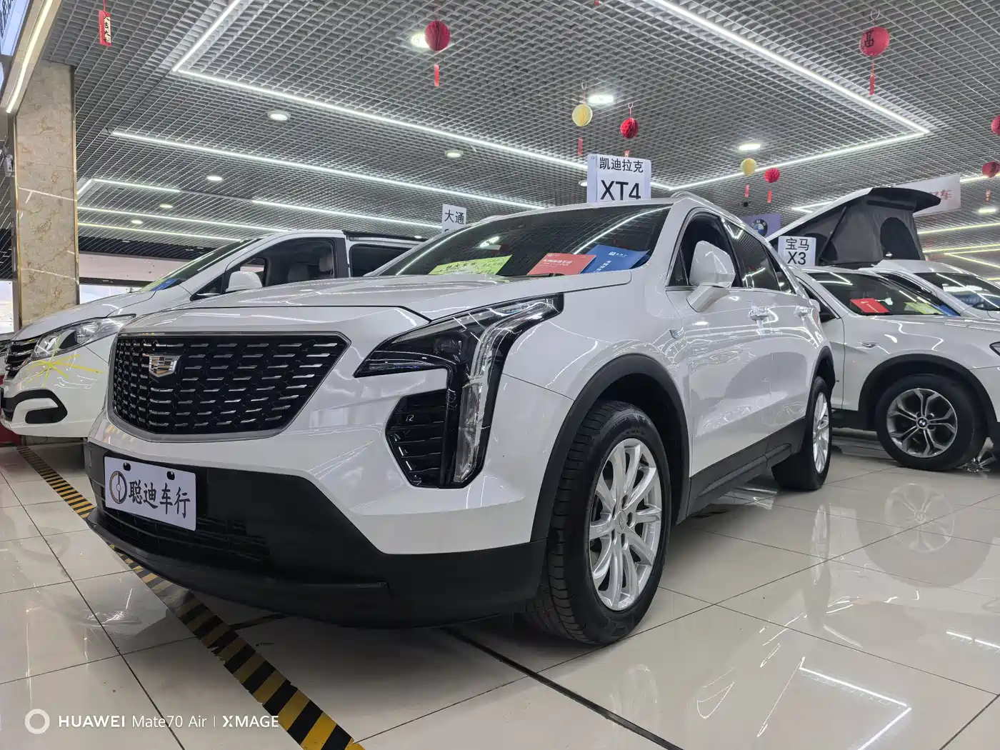 CADILLAC XT4