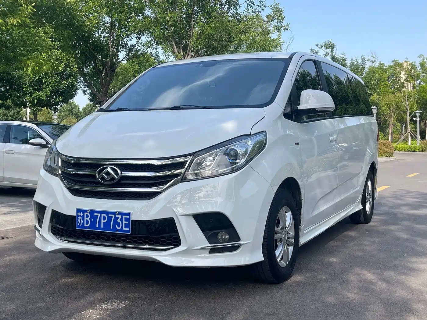SAIC Maxus Maxus G10 2019 PLUS 2.0T Auto Elite China VI